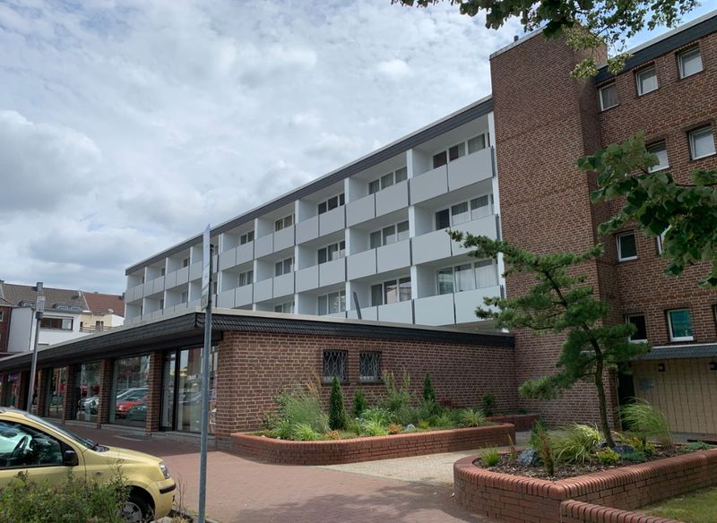 Im Zentrum von Kamp-Lintfort mit Balkon und Garage